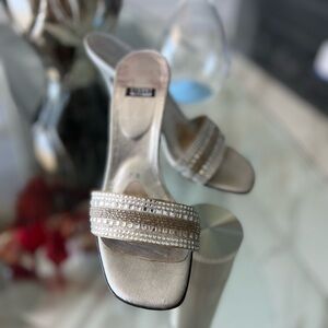 Silver Stuart Weitzman slide heels size 7